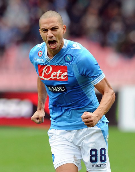 开云体育入口-尤文力克曼城，卡瓦尼梅开二度西甲