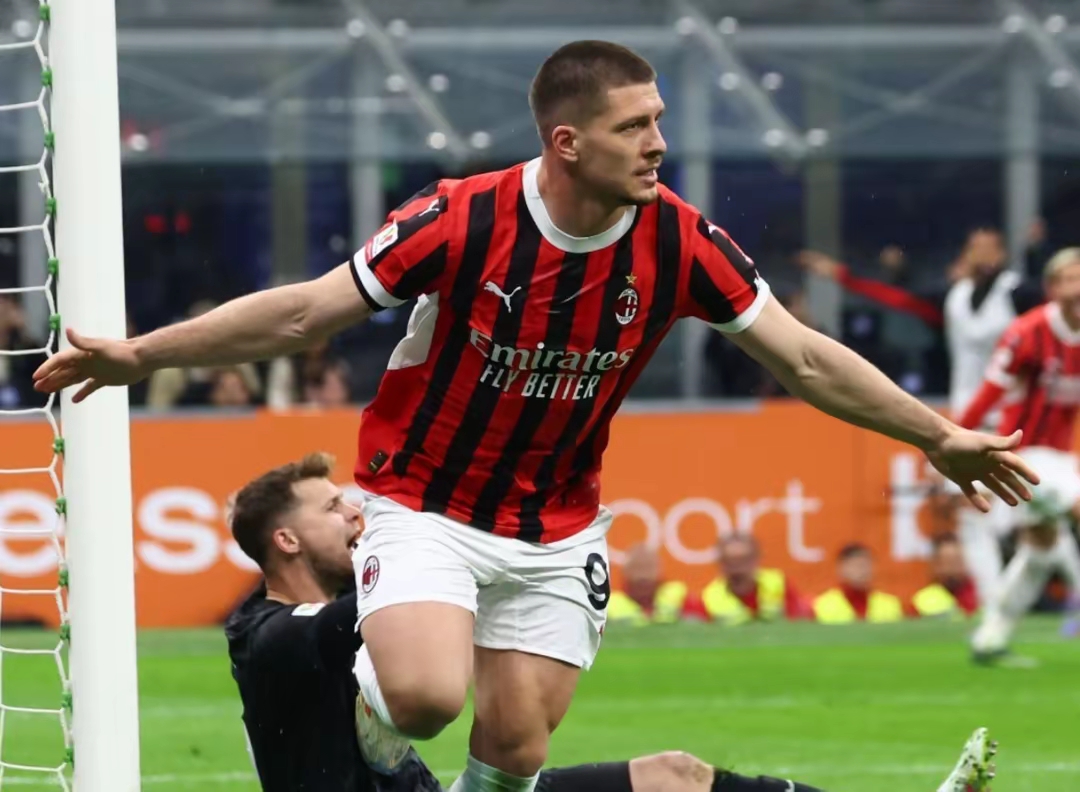 切尔西轻取AC米兰，莫德里奇乌龙送礼意甲